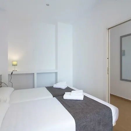 Holiday home Malvarrosa Beach